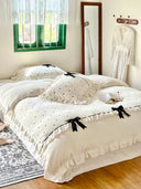 Ribbon Pearl Bedding Set