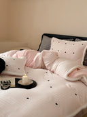 Charming Gingham Hearts Bedding Set